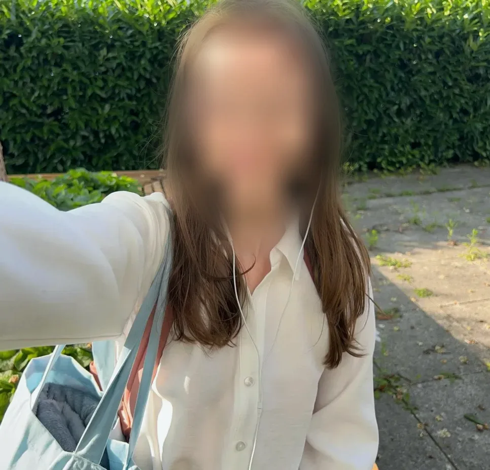 Aleyna, 22