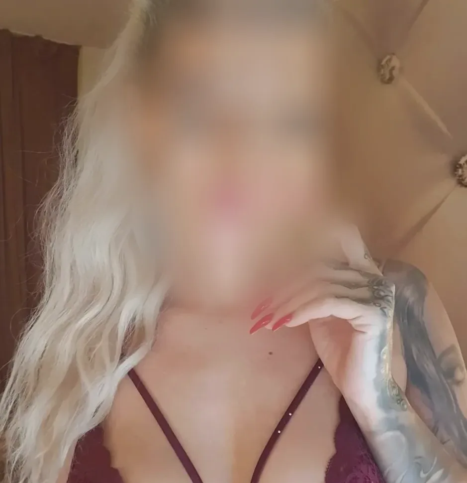 Carla, 30