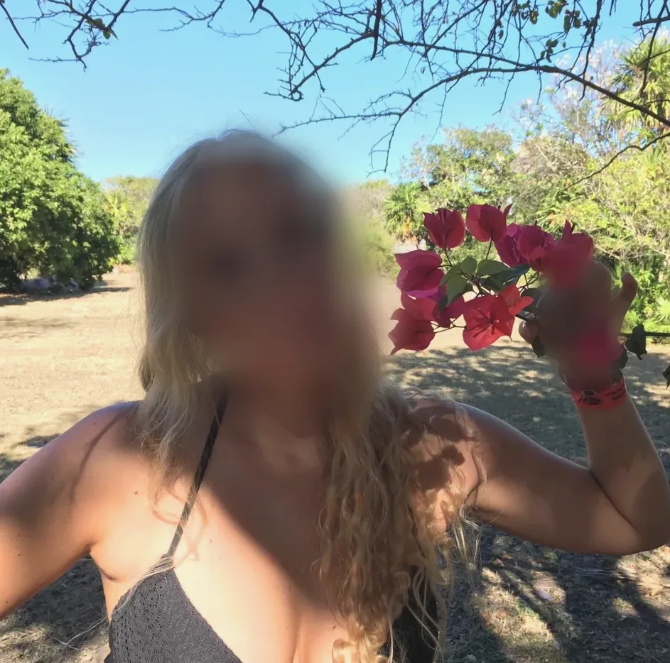 Christina, 31